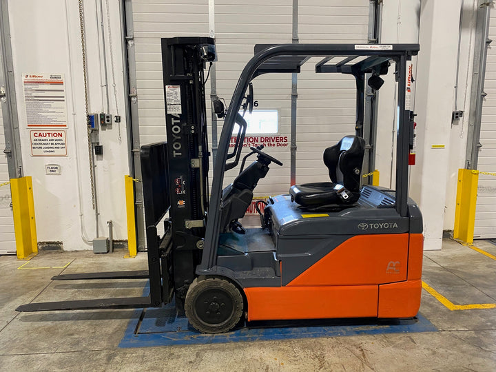 Used forklift for sale in Ajax | 2021 TOYOTA 4000 LB 3-Wheel Electric Forklift | Model: 8FBE20U