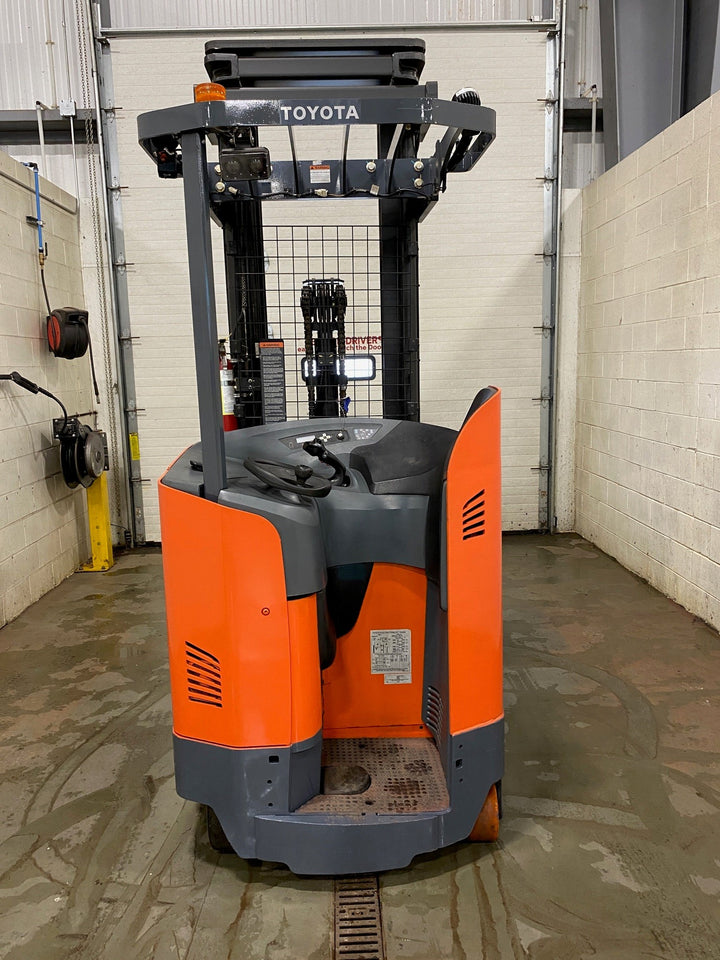 Used forklift for sale in Hamilton | 2019 TOYOTA 3,500 LB Electric Reach Truck | Model: 9BR183M241