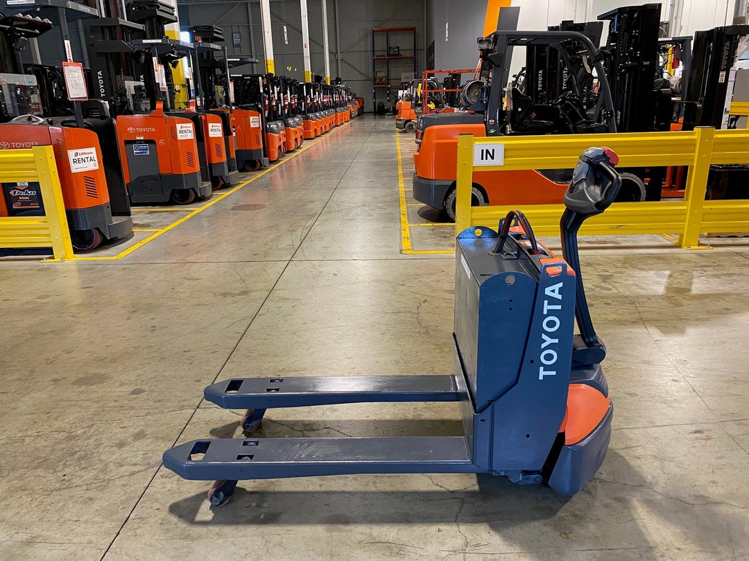 Used forklift for sale in Ajax | 2021 TOYOTA 4,500 LB Electric Walkie Pallet Truck | Model: 8HBW23
