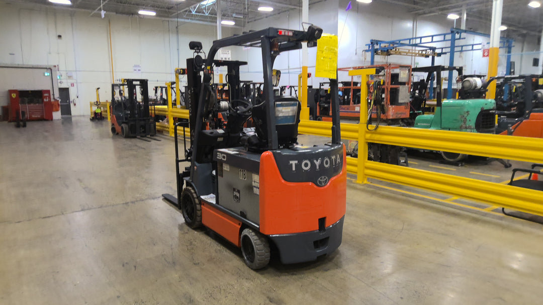 Used forklift for sale in Lachine | 2019 TOYOTA 6,000 LB Electric Cushion Forklift | Model: 8FBCU30