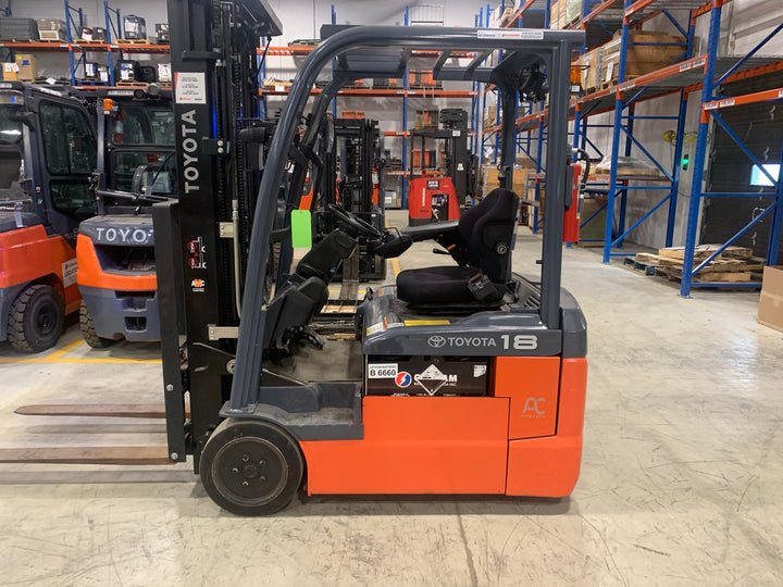 Used forklift for sale in Quebec | 2022 TOYOTA 3,500 LB 3-Wheel Electric Forklift | Model: 8FBE18U