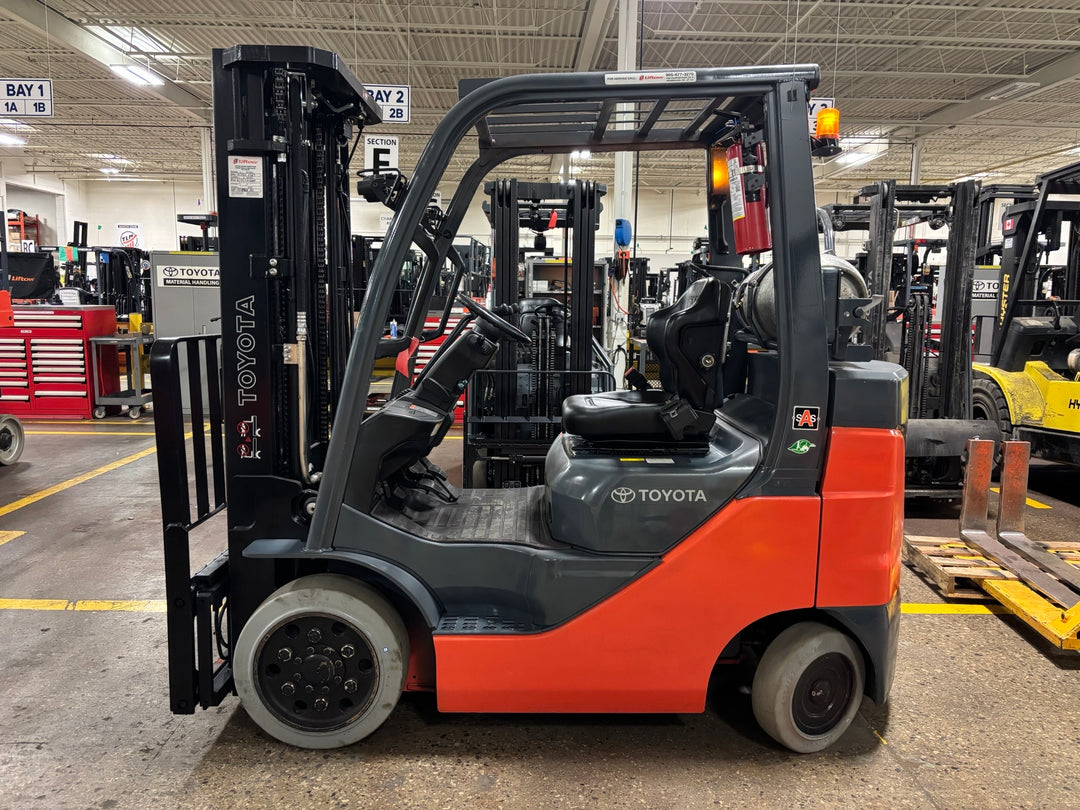 Used forklift for sale in Toronto | 2021 TOYOTA 5,000 LB IC Cushion Forklift | Model: 8FGCU25
