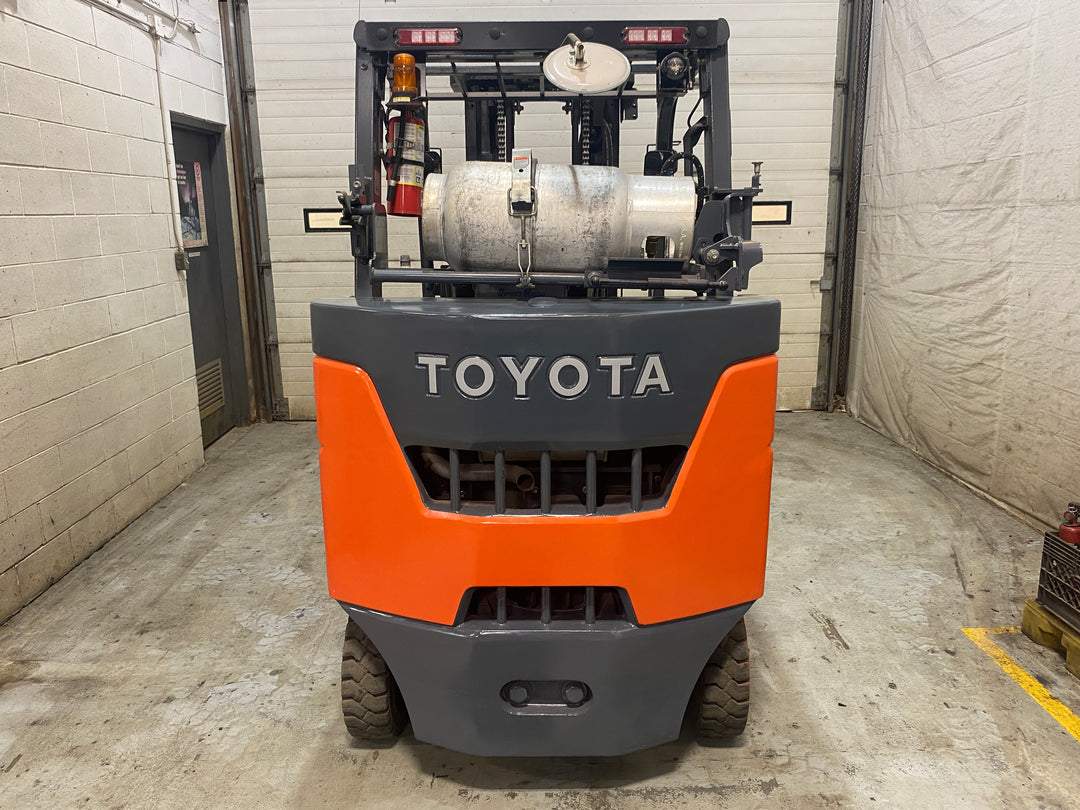 Used forklift for sale in Barrie | 2018 TOYOTA 8,000 LB IC Cushion Forklift | Model: 8FGC35U