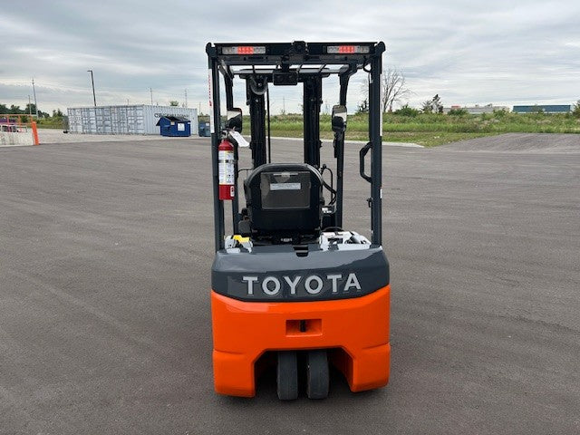 Used forklift for sale in Windsor | 2020 TOYOTA 4000 LB 3-Wheel Electric Forklift | Model: 8FBE20U