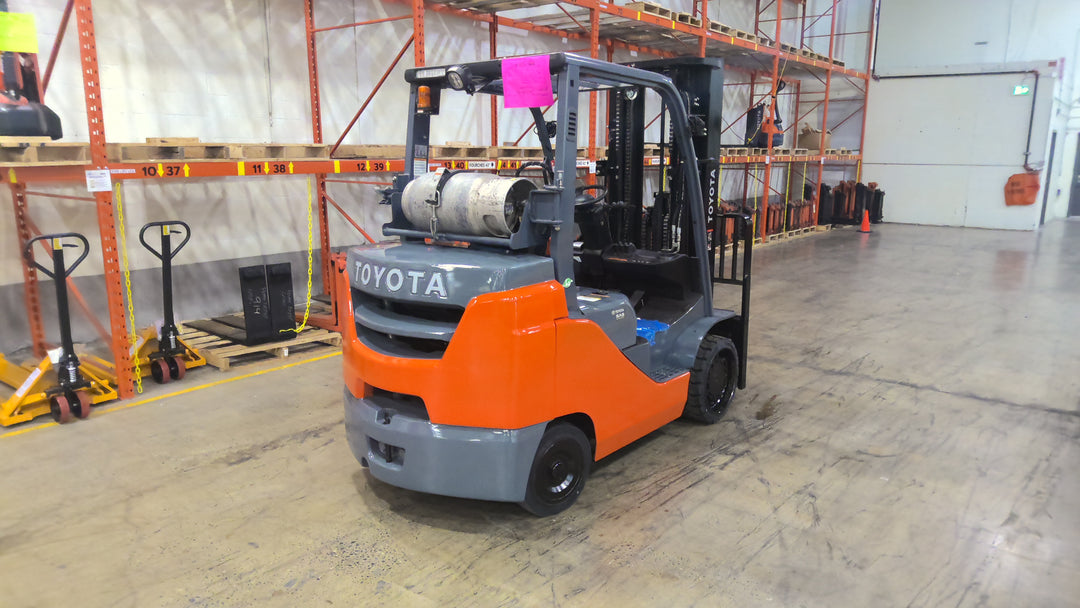 Used forklift for sale in Lachine | 2020 TOYOTA 8,000 LB IC Cushion Forklift | Model: 8FGC35U