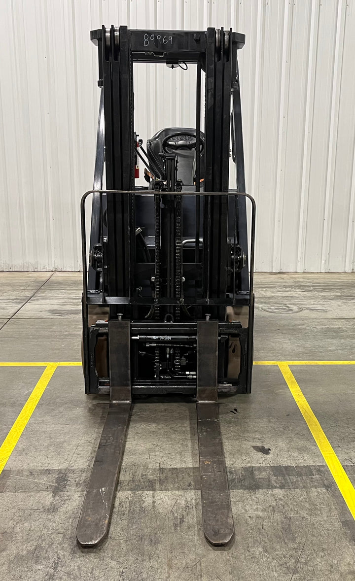 Used forklift for sale in London | 2022 TOYOTA 5000 LB Electric Cushion Forklift | Model: 8FBCU25