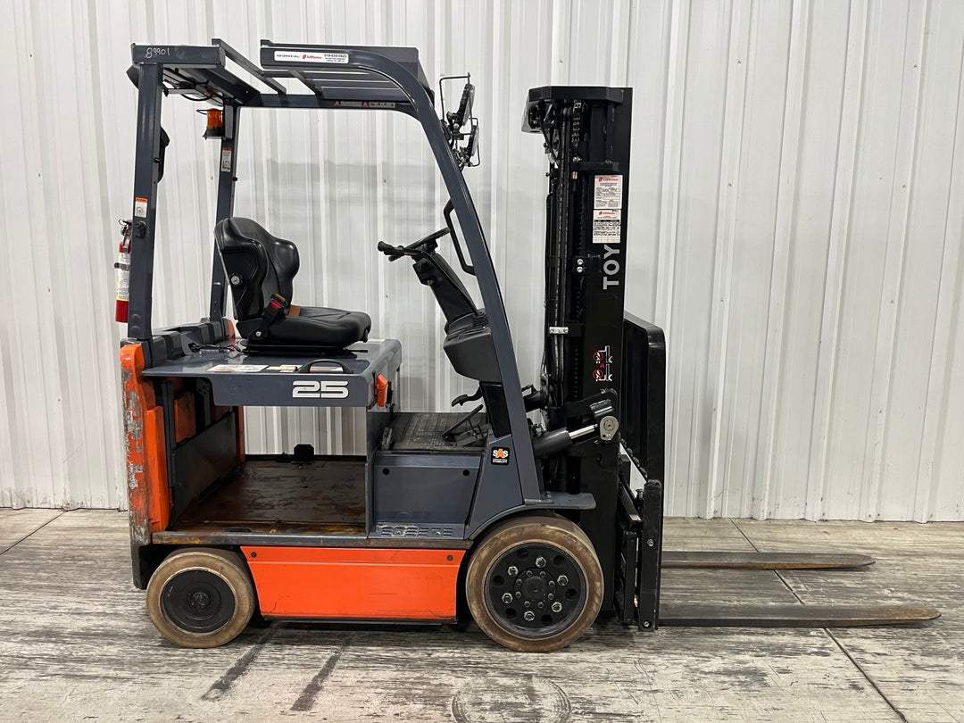 Used forklift for sale in London | 2022 TOYOTA 5000 LB Electric Cushion Forklift | Model: 8FBCU25