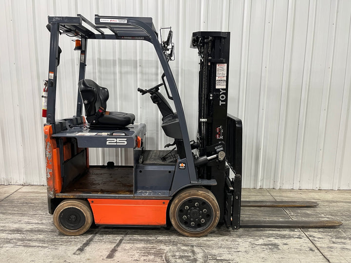 Used forklift for sale in London | 2022 TOYOTA 5000 LB Electric Cushion Forklift | Model: 8FBCU25