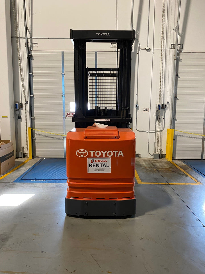 Used forklift for sale in Ajax | 2013 TOYOTA 3,000 LB Electric Order Picker | Model: 7BPUE15240