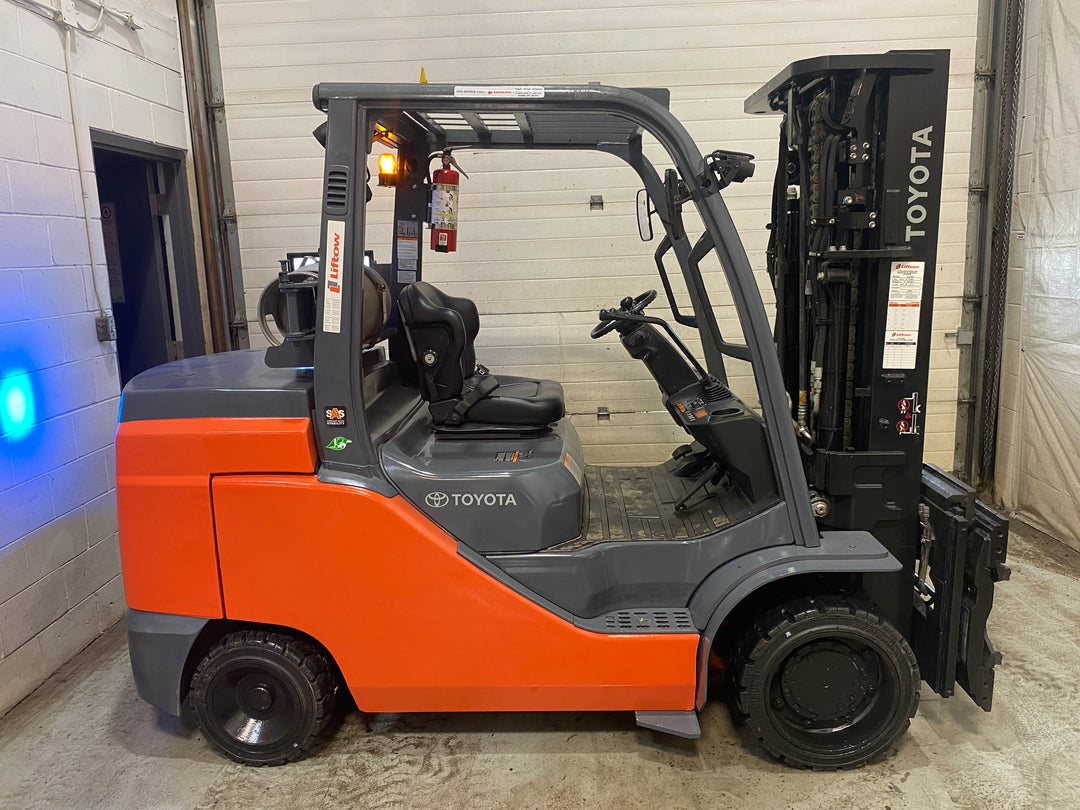 Used forklift for sale in Barrie | 2021 TOYOTA 12000 LB IC Cushion Forklift | Model: 8FGC55U