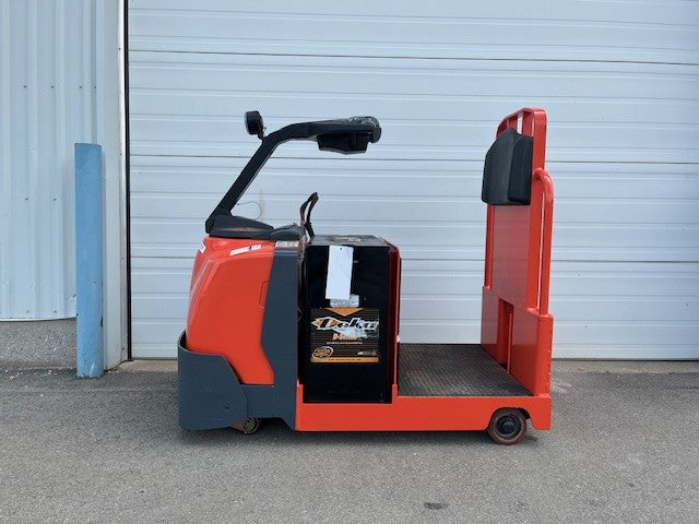 Used forklift for sale in London | 2016 TOYOTA 10,000 LB Electric Tugger | Model: 8TB50