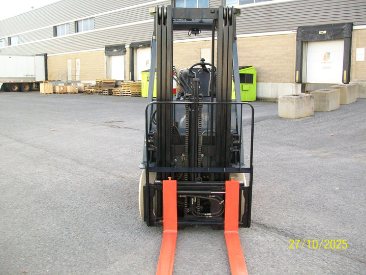 Used forklift for sale in Lachine | 2018 TOYOTA 5,000 LB Electric Cushion Forklift Longbox | Model: 8FBCHU25