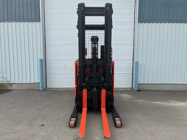 Used forklift for sale in London | 2019 TOYOTA 3500 LB Electric Reach Truck | Model: 9BR183M241