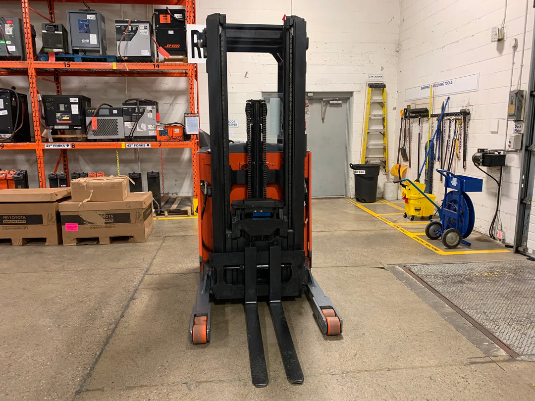 Used forklift for sale in Toronto | 2016 TOYOTA 3500 LB Electric Reach Truck | Model: 9BR182S211