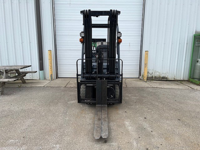 Used forklift for sale in London | 2016 TOYOTA 6,000 LB IC Cushion Forklift | Model: 8FGCU30