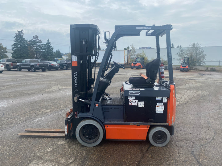 Used forklift for sale in Kitchener | 2017 TOYOTA 5,000 LB Electric Cushion Forklift | Model: 8FBCU25