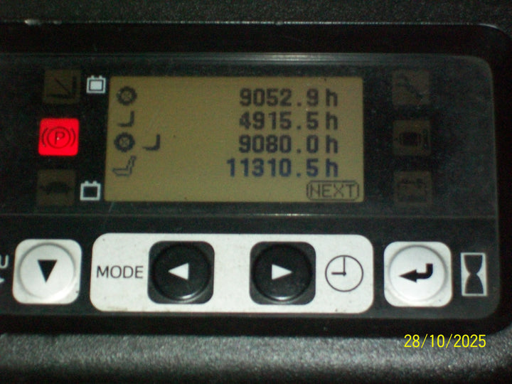 Used forklift for sale in Lachine | 2017 TOYOTA 3,500 LB 3-Wheel Electric Forklift Longbox | Model: 8FBEH18U