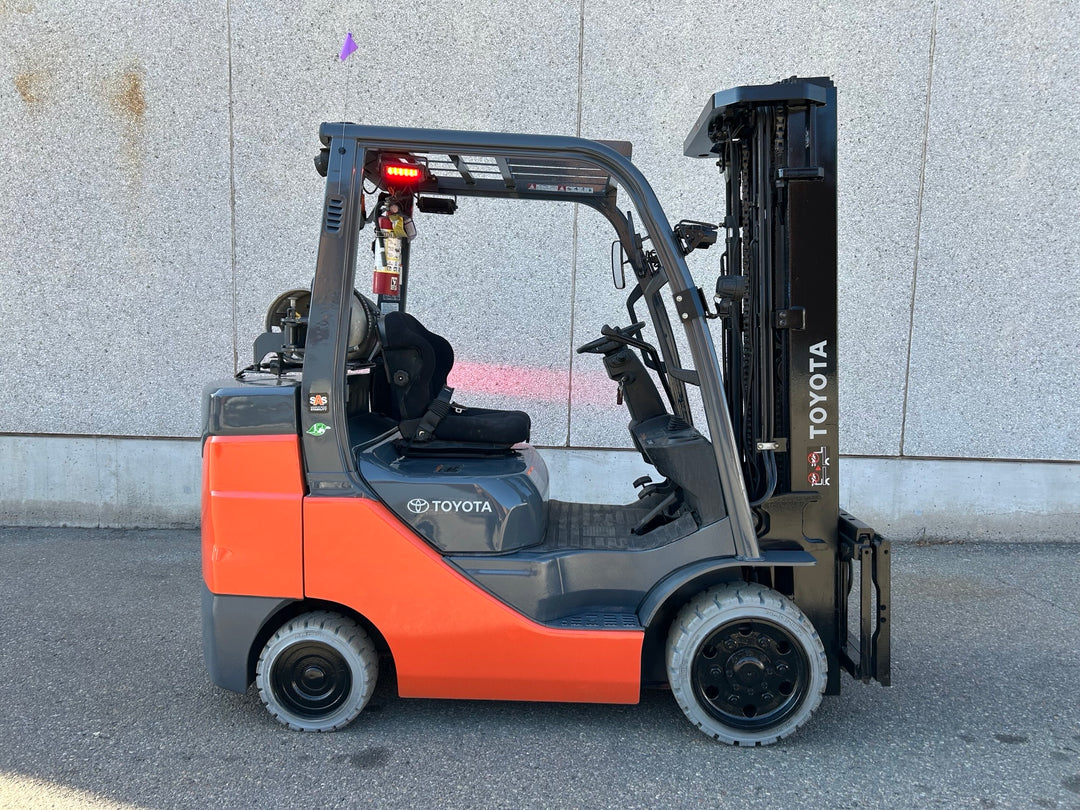 Used forklift for sale in Vaughan | 2021 TOYOTA 6,500 LB IC Cushion Forklift | Model: 8FGCU32