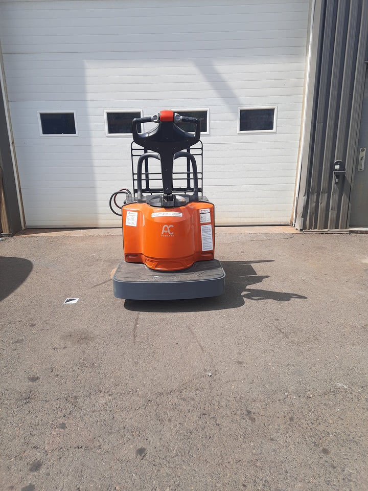 Used forklift for sale in Quebec | 2020 TOYOTA 6000 LB Electric Walkie Rider Pallet Truck | Model: 8HBE30