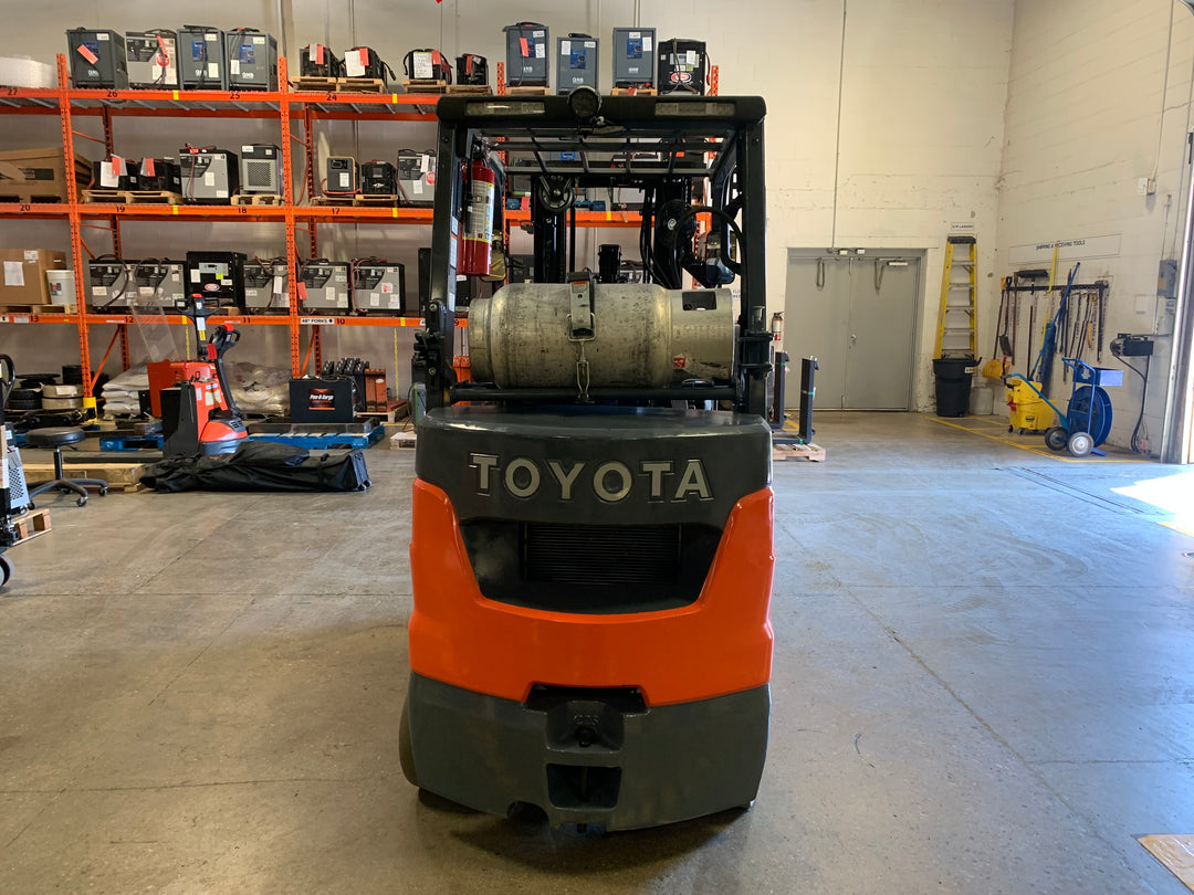 Used forklift for sale in Toronto | 2021 TOYOTA 5000 LB IC Cushion Forklift | Model: 8FGCU25
