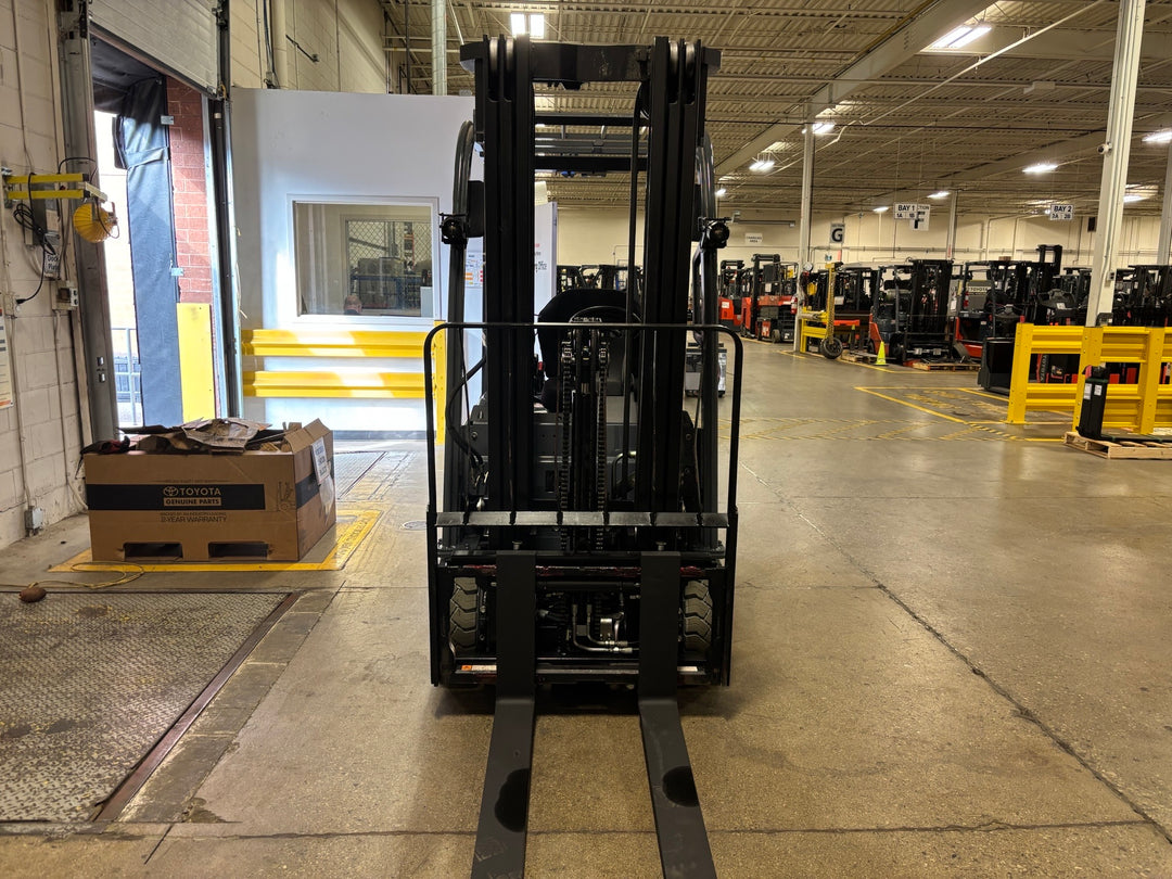 Used forklift for sale in Toronto | 2020 TOYOTA 4000 LB 3-Wheel Electric Forklift | Model: 8FBE20U