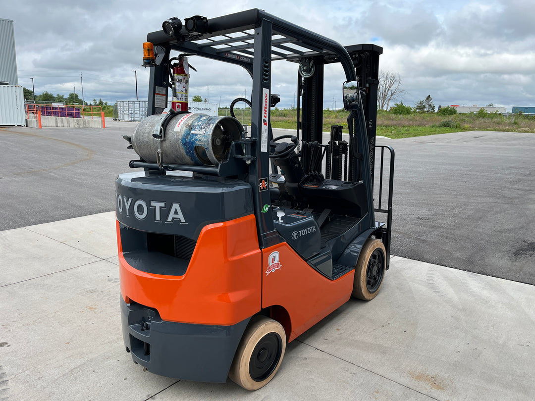 Used forklift for sale in London | 2021 TOYOTA 5,000 LB IC Cushion Forklift | Model: 8FGCU25