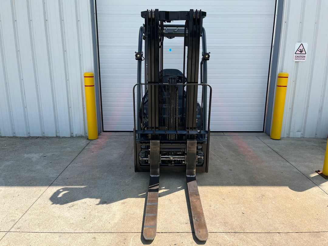 Used forklift for sale in London | 2022 TOYOTA 4,000 LB 3-Wheel Electric Forklift | Model: 8FBE20U