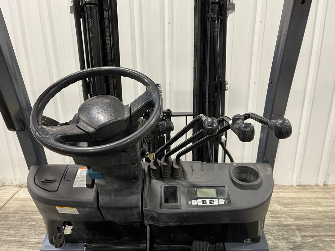 Used forklift for sale in London | 2022 TOYOTA 5000 LB Electric Cushion Forklift | Model: 8FBCU25