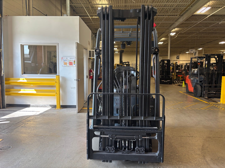 Used forklift for sale in Toronto | 2019 TOYOTA 4,000 LB 3-Wheel Electric Forklift | Model: 8FBE20U