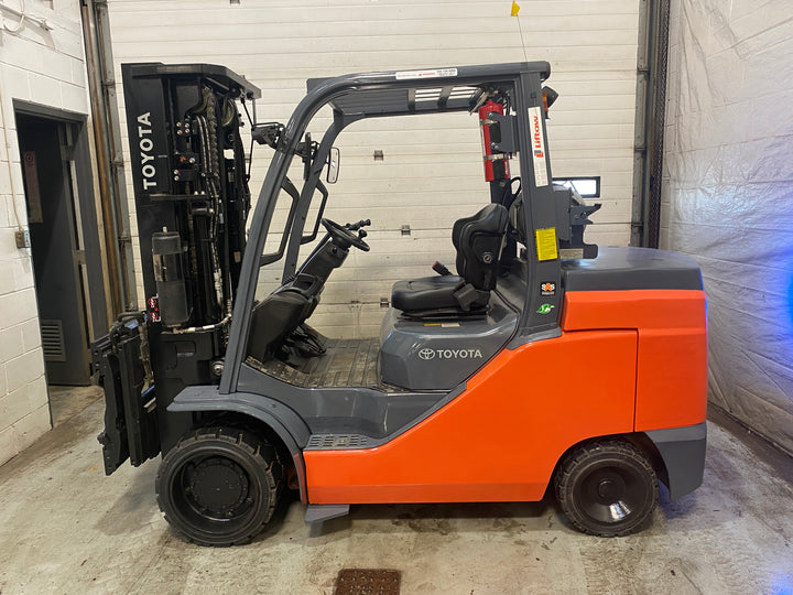 Used forklift for sale in Barrie | 2021 TOYOTA 12000 LB IC Cushion Forklift | Model: 8FGC55U