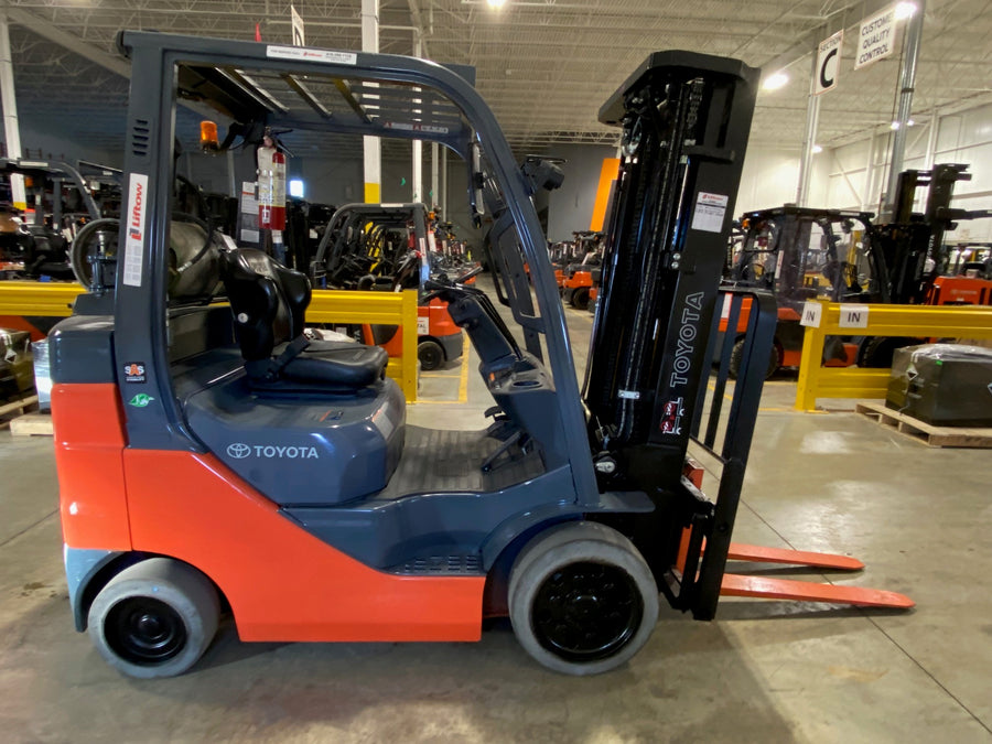 Used forklift for sale in Vaughan | 2021 TOYOTA 5,000 LB IC Cushion Forklift | Model: 8FGCU25