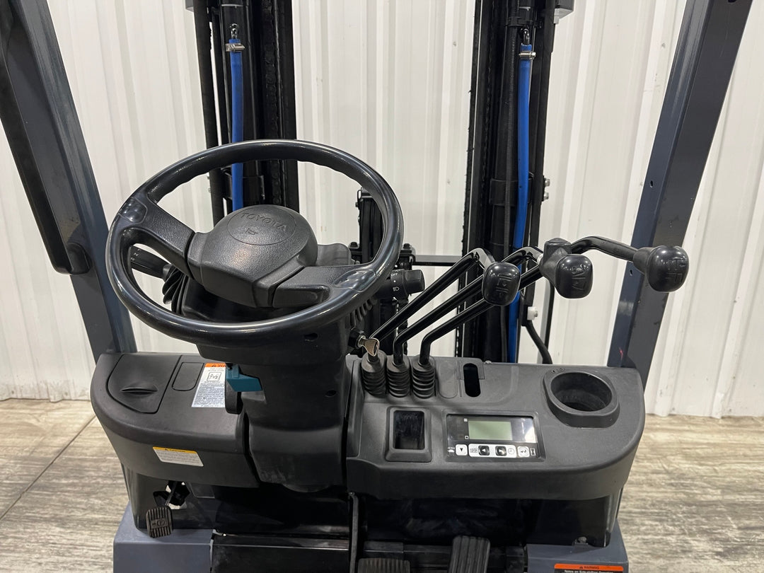Used forklift for sale in London | 2022 TOYOTA 5000 LB Electric Cushion Forklift | Model: 8FBCU25
