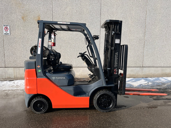 Used forklift for sale in Vaughan | 2021 TOYOTA 5,000 LB IC Cushion Forklift | Model: 8FGCU25