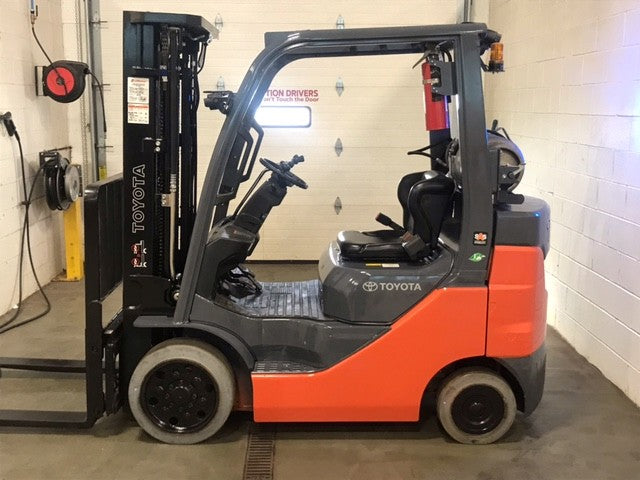 Used forklift for sale in Hamilton | 2021 TOYOTA 5,000 LB IC Cushion Forklift | Model: 8FGCU25