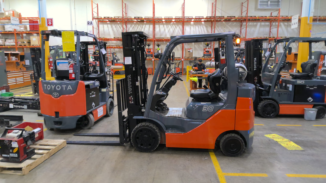 Used forklift for sale in Lachine | 2021 TOYOTA 5,000 LB IC Cushion Forklift | Model: 8FGCU25