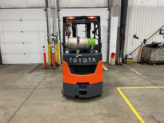 Used forklift for sale in London | 2021 TOYOTA 5,000 LB IC Cushion Forklift | Model: 8FGCU25