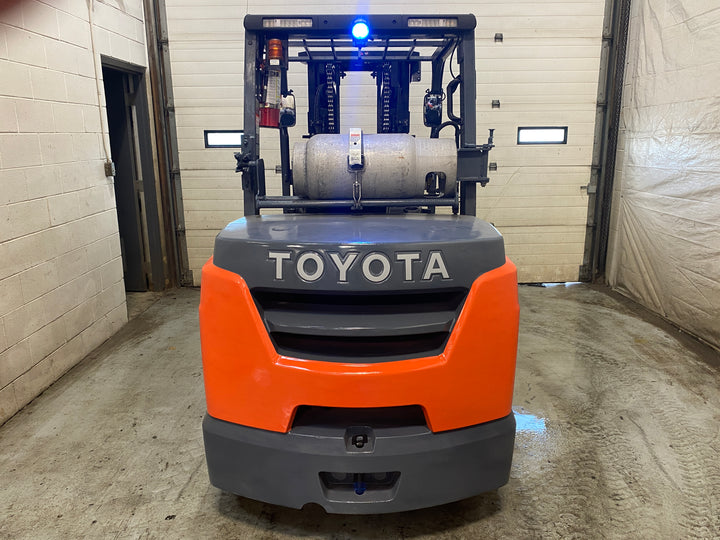 Used forklift for sale in Barrie | 2021 TOYOTA 12000 LB IC Cushion Forklift | Model: 8FGC55U