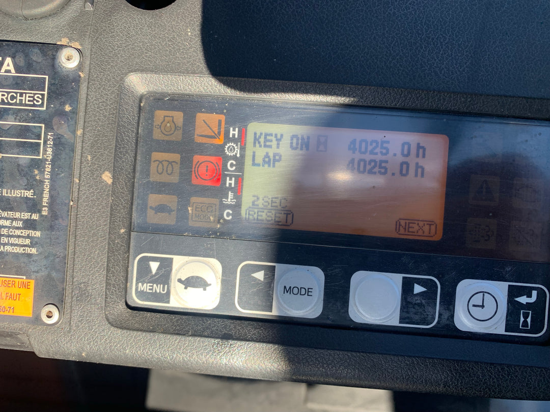 Used forklift for sale in Quebec | 2020 TOYOTA 8,000 LB Diesel Pneumatic Forklift | Model: 8FD35U