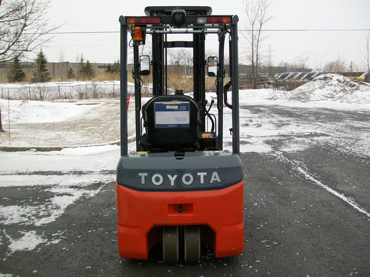 Used forklift for sale in Boucherville | 2019 TOYOTA 3,500 LB 3-Wheel Electric Forklift | Model: 8FBE18U