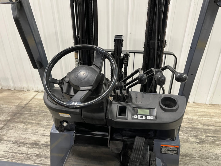 Used forklift for sale in London | 2022 TOYOTA 5000 LB Electric Cushion Forklift | Model: 8FBCU25