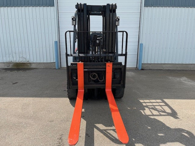 Used forklift for sale in London | 2021 TOYOTA 8000 LB IC Pneumatic Forklift | Model: 8FG35U