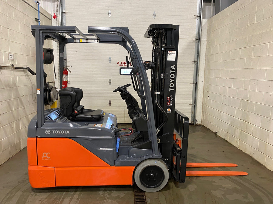 Used forklift for sale in Hamilton | 2021 TOYOTA 4,000 LB 3-Wheel Electric Forklift | Model: 8FBE20U