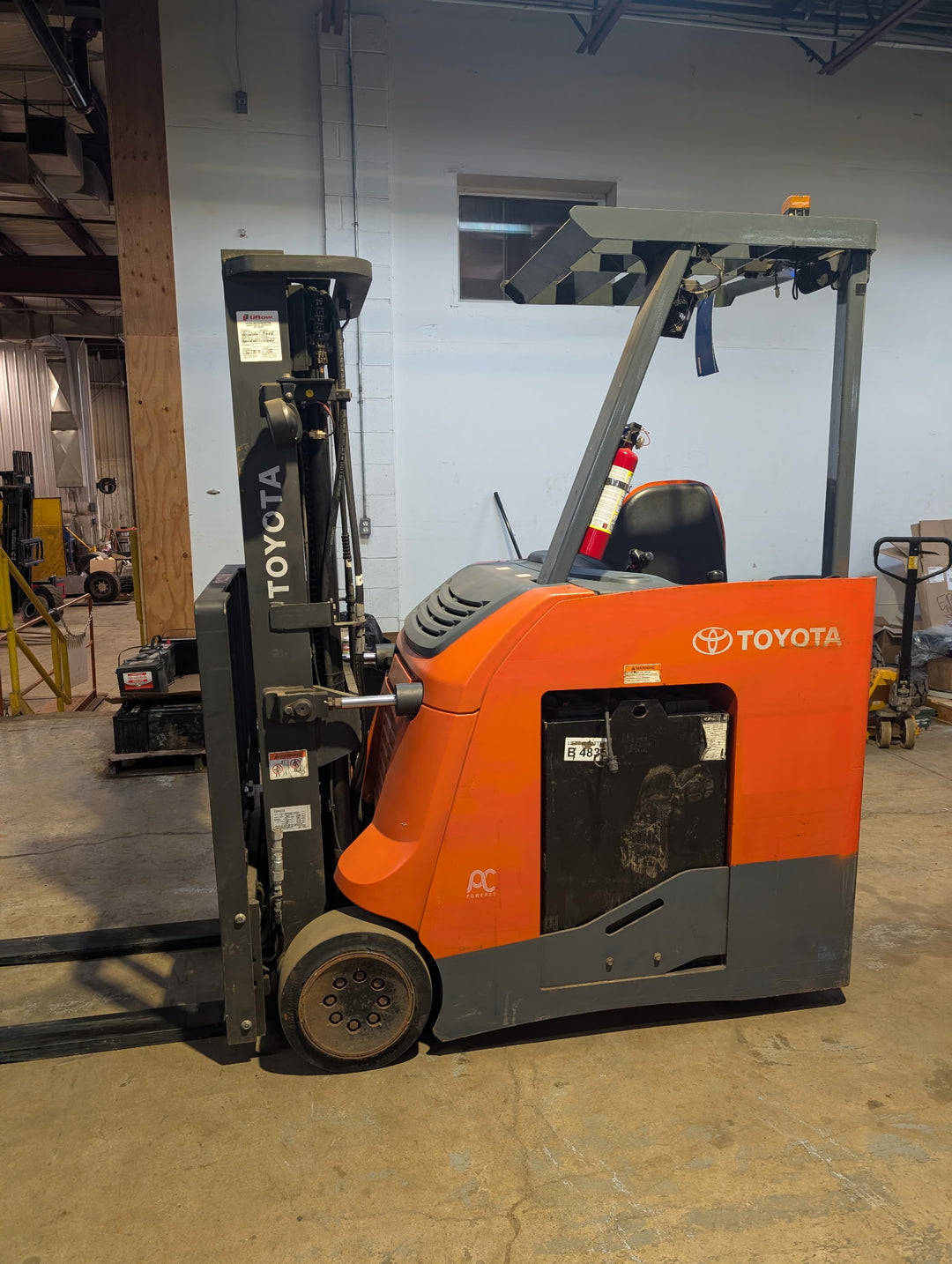 Used forklift for sale in Moncton | 2018 TOYOTA 4,000 LB Electric Standup Counterbalance | Model: 8BNCU20L188