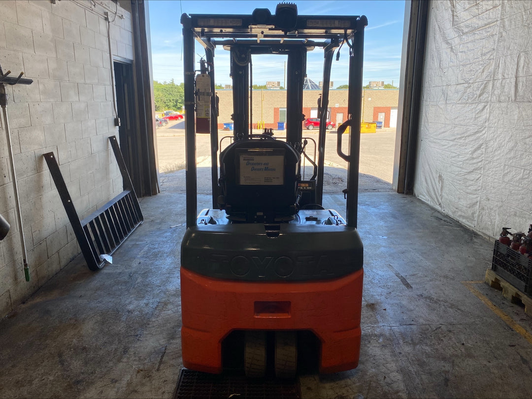 Used forklift for sale in Barrie | 2021 TOYOTA 3,500 LB 3-Wheel Electric Forklift | Model: 8FBE18U