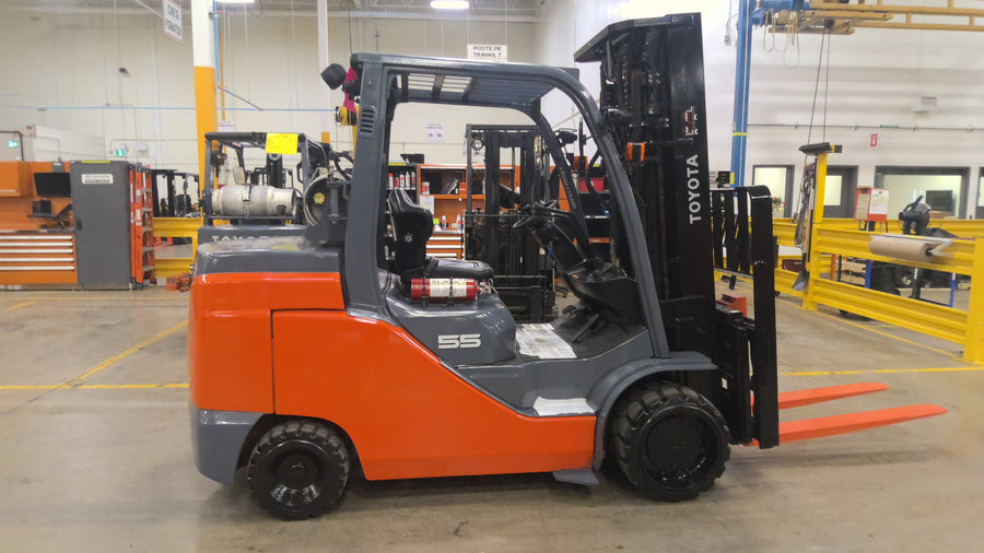 Used forklift for sale in Lachine | 2019 TOYOTA 12,000 LB IC Cushion Forklift | Model: 8FGC55U