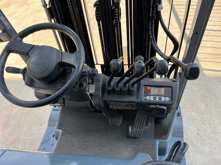 Used forklift for sale in London | 2022 TOYOTA 4,000 LB 3-Wheel Electric Forklift | Model: 8FBE20U