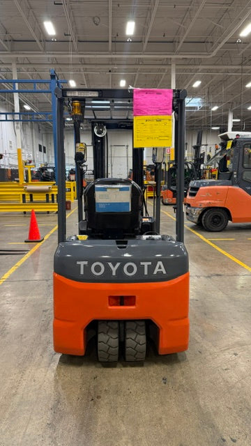 Used forklift for sale in Lachine | 2018 TOYOTA 4,000 LB 3-Wheel Electric Forklift | Model: 8FBE20U