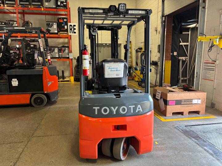 Used forklift for sale in Toronto | 2019 TOYOTA 4,000 LB 3-Wheel Electric Forklift | Model: 8FBE20U
