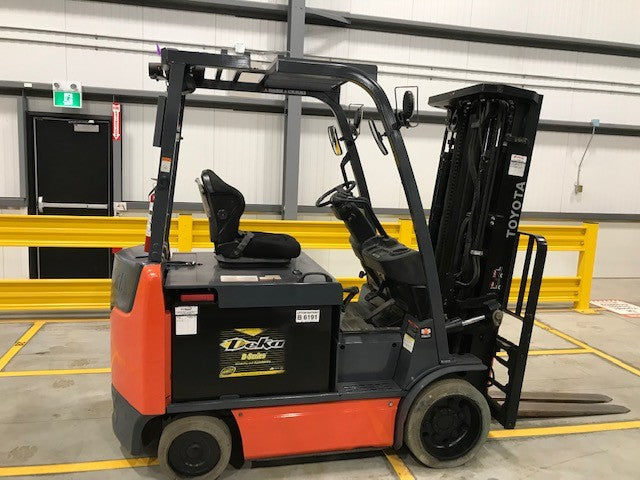 Used forklift for sale in Hamilton | 2018 TOYOTA 6,500 LB Electric Cushion Forklift | Model: 8FBCU32