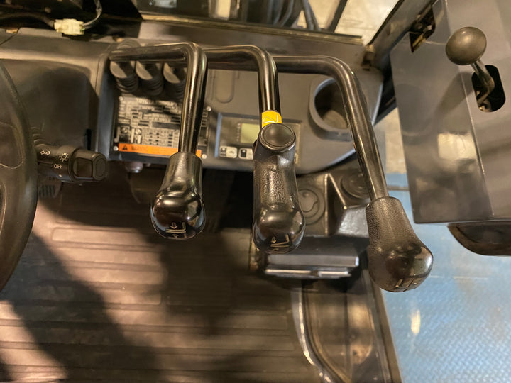 Used forklift for sale in Ajax | 2020 TOYOTA 6500 LB IC Pneumatic Forklift | Model: 8FGU32